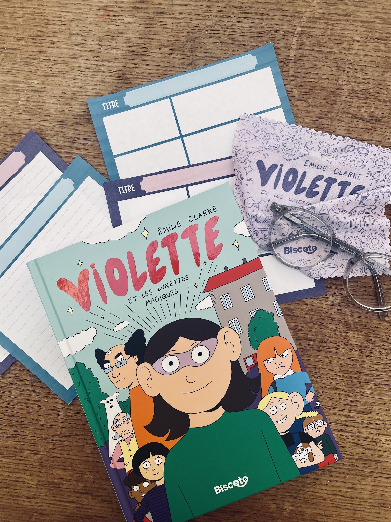 VIOLETTE ET LES LUNETTES MAGIQUES Lecture Ecriture