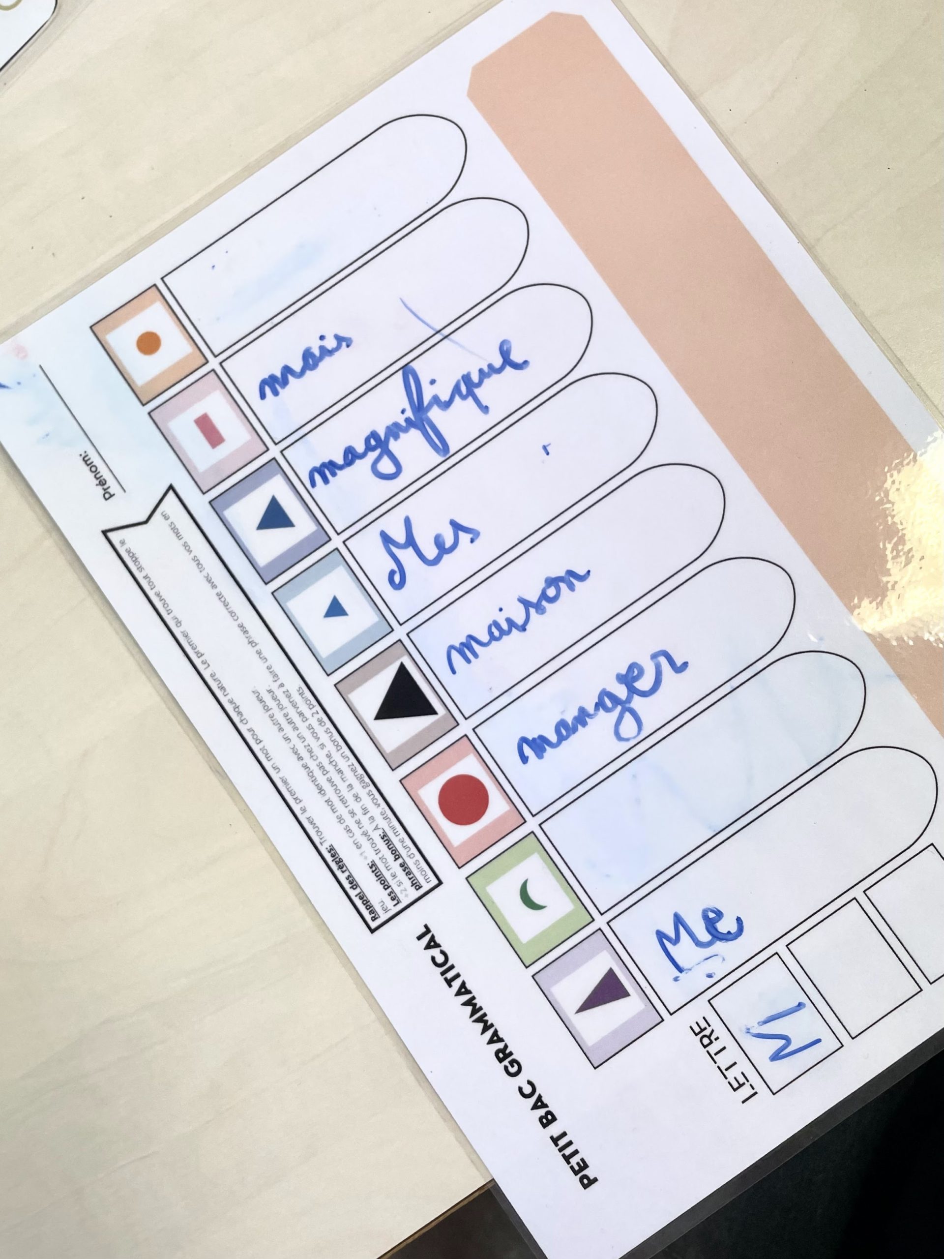 jeux grammaire montessori